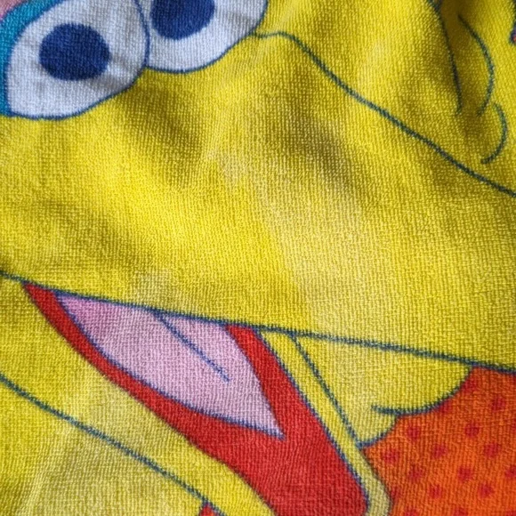 90's Vintage Sesame Street Beach Towel - Picture 5 of 5